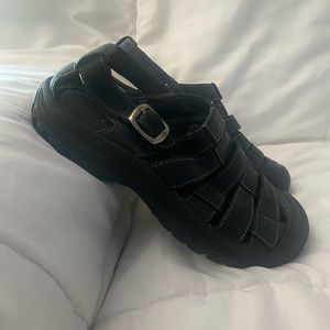 Keen black Leather Sandals